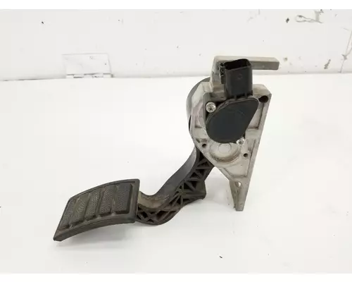 VOLVO 21116877 Fuel Pedal Assembly
