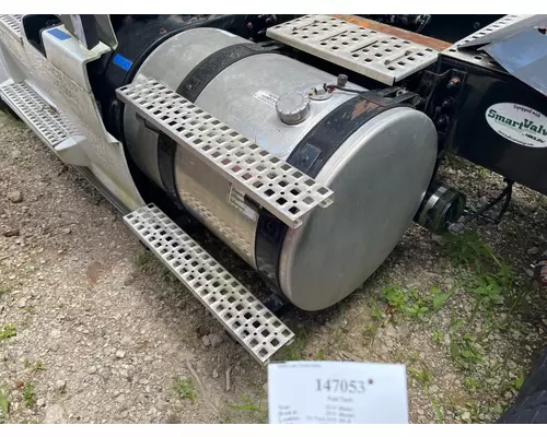 VOLVO 21237473 Fuel Tank