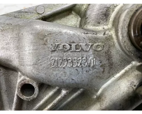 VOLVO 2129352301 Oil Pump