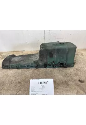 VOLVO 21368390 Oil Pan