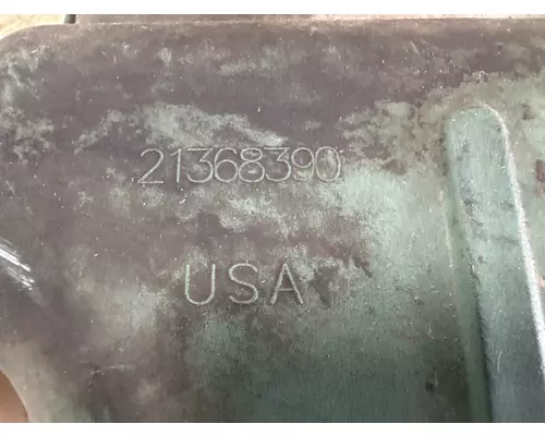 VOLVO 21368390 Oil Pan