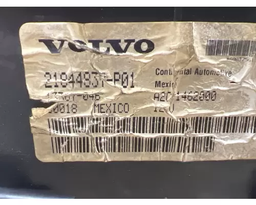 VOLVO 21844837-P01 Instrument Cluster