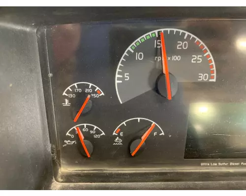 VOLVO 21844839-P01 Instrument Cluster