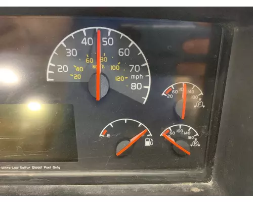 VOLVO 21844839-P01 Instrument Cluster