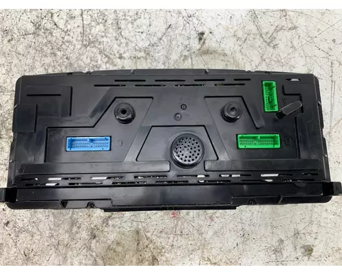 VOLVO 22261637-P01 Instrument Cluster