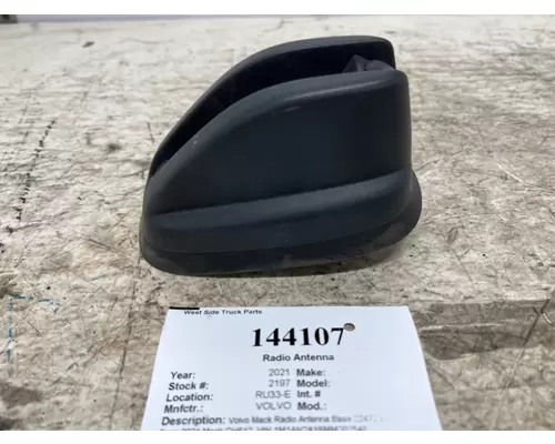 VOLVO 22472979 Radio Antenna