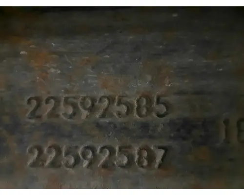 VOLVO 22592581 AXLE ASSEMBLY, FRONT (STEER)