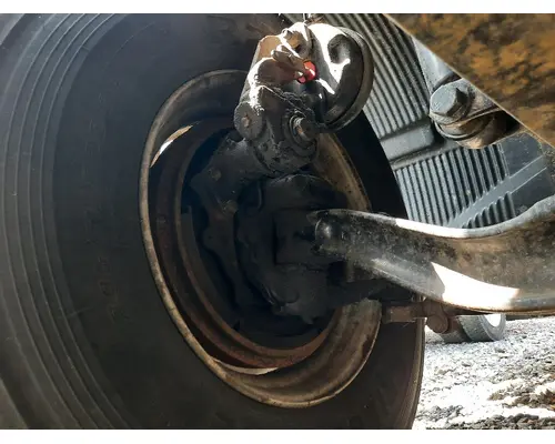 VOLVO 22594657 AXLE ASSEMBLY, FRONT (STEER)