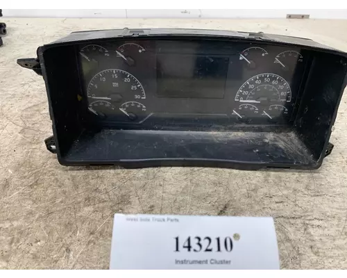 VOLVO 23053044-P03 Instrument Cluster