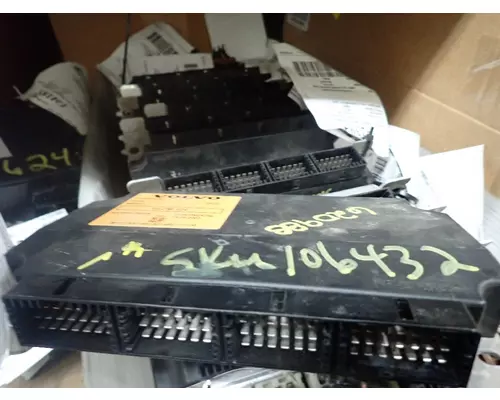 VOLVO 23288975P01 Electronic Chassis Control Modules