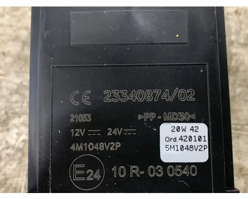 VOLVO 23340874/02 Electrical Parts, Misc.