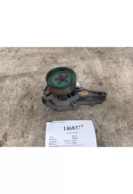 VOLVO 24070789 Water Pump
