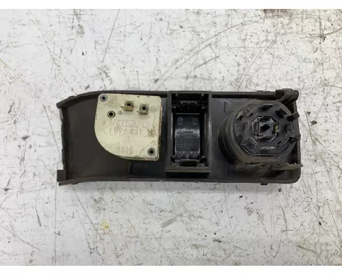 VOLVO 3176251 Dash Panel