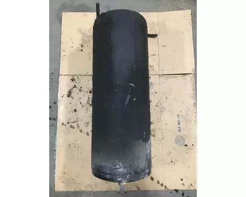 VOLVO 670 Air Tanks and Brackets