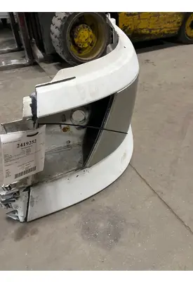VOLVO 670 Bumper End Cap