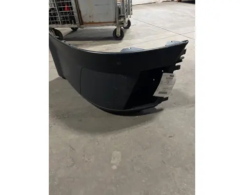VOLVO 670 Bumper End Cap
