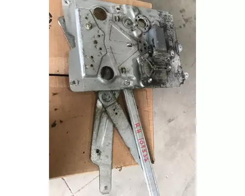 VOLVO 670 Door Window Regulator, Front