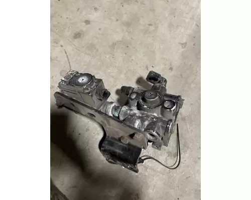 VOLVO 670 Valve, ABS