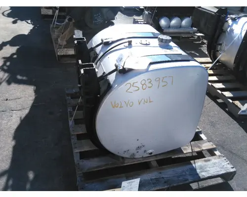 VOLVO 75-84 GALLON FUEL TANK
