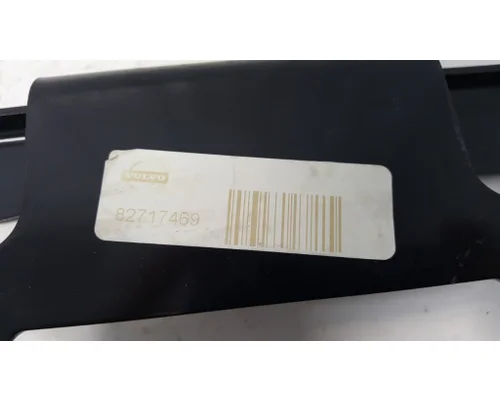 VOLVO 82717469 Brackets, Misc.