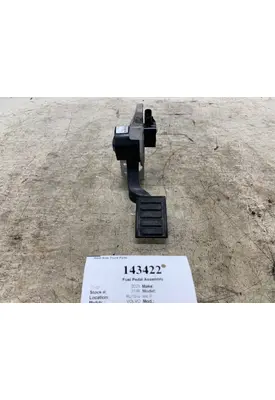 VOLVO 82734053 Fuel Pedal Assembly