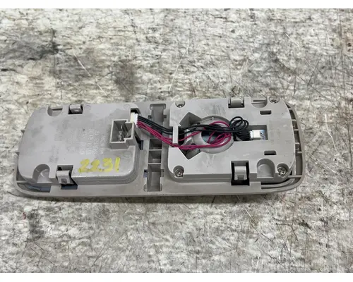 VOLVO 82737547 Lighting