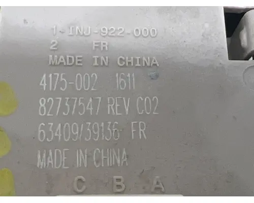 VOLVO 82737547 Lighting