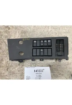 VOLVO 82756001 Switch Panel
