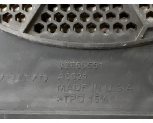 VOLVO 82756551 Interior Trim Panel