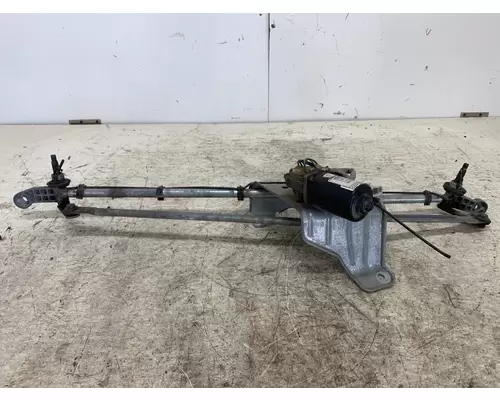 VOLVO 84724203 Wiper Transmission