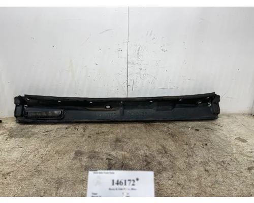 VOLVO 84725939 Body & Cab Parts, Misc.