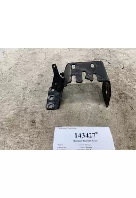 VOLVO 84741113 Bumper Bracket, Front