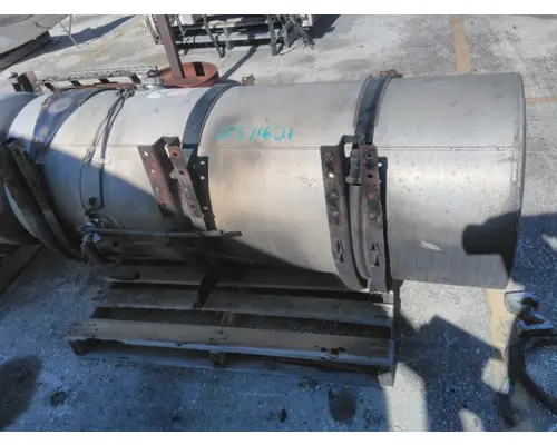 VOLVO 95-104 GALLON FUEL TANK