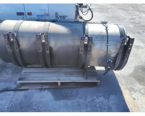 VOLVO 95-104 GALLON FUEL TANK