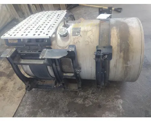 VOLVO 95-104 GALLON FUEL TANK