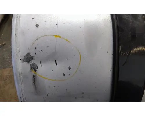 VOLVO 95-104 GALLON FUEL TANK