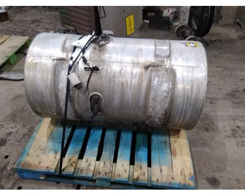 VOLVO 95-104 GALLON FUEL TANK