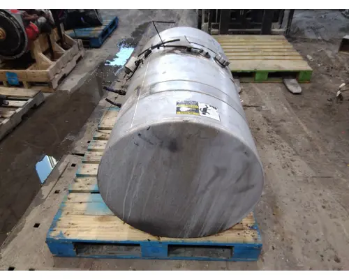 VOLVO 95-104 GALLON FUEL TANK