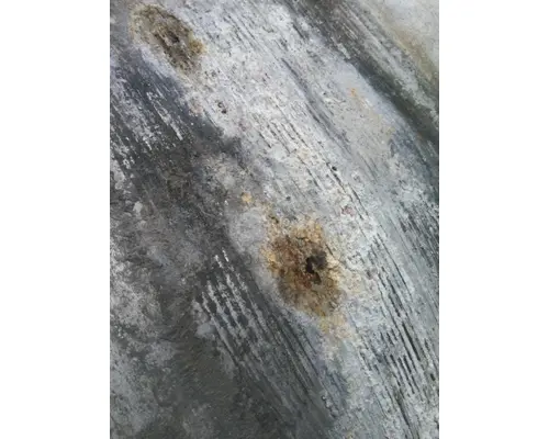 VOLVO 95-104 GALLON FUEL TANK