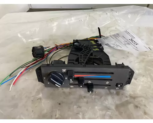 VOLVO A40D Heater or Air Conditioner Parts, Misc.