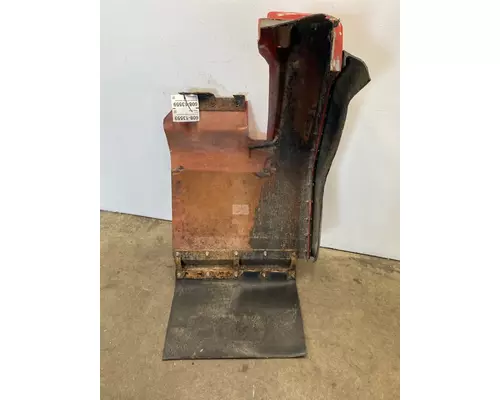 VOLVO ACL Fender Extension
