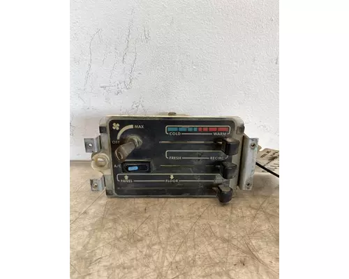 VOLVO ACL Heater or Air Conditioner Parts, Misc.