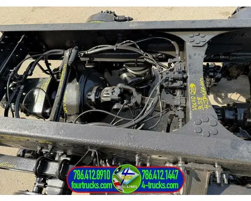 VOLVO AIR RIDE Cutoff Assembly (Complete With Axles)