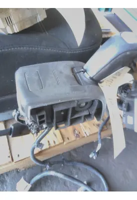 VOLVO AT2612D GEAR SHIFTER