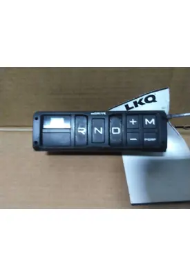 VOLVO AT2612D GEAR SHIFTER