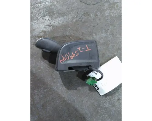 VOLVO AT2612D GEAR SHIFTER