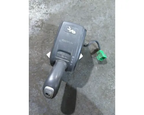 VOLVO AT2612D GEAR SHIFTER