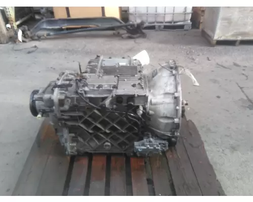VOLVO AT2612D TRANSMISSION ASSEMBLY