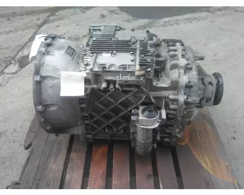 VOLVO AT2612D TRANSMISSION ASSEMBLY