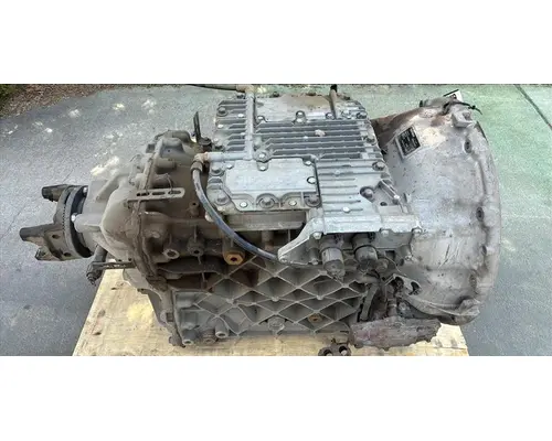VOLVO AT2612D TRANSMISSION ASSEMBLY